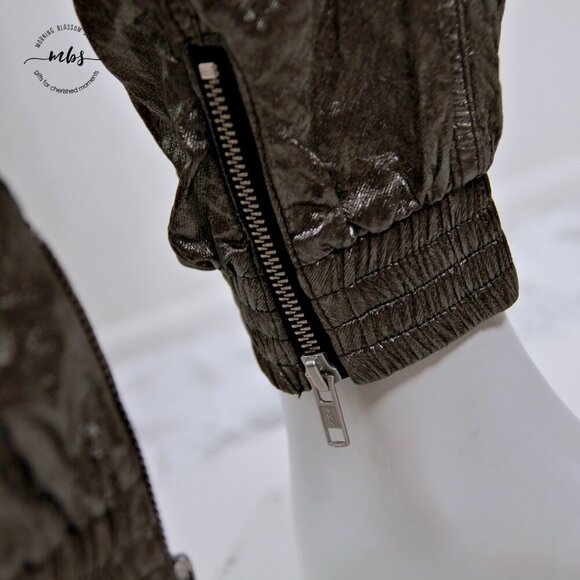 H:OURS at Revolve Brie Silver Metallic Ruched High Waist Pants - Picture 5 of 15